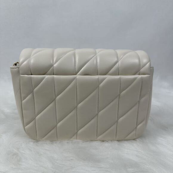 Coach Quinn Bag With Quilting Shoulder/Crossbody Bag In Leather/Gold/Chalk CY663 - Picture 6 of 12